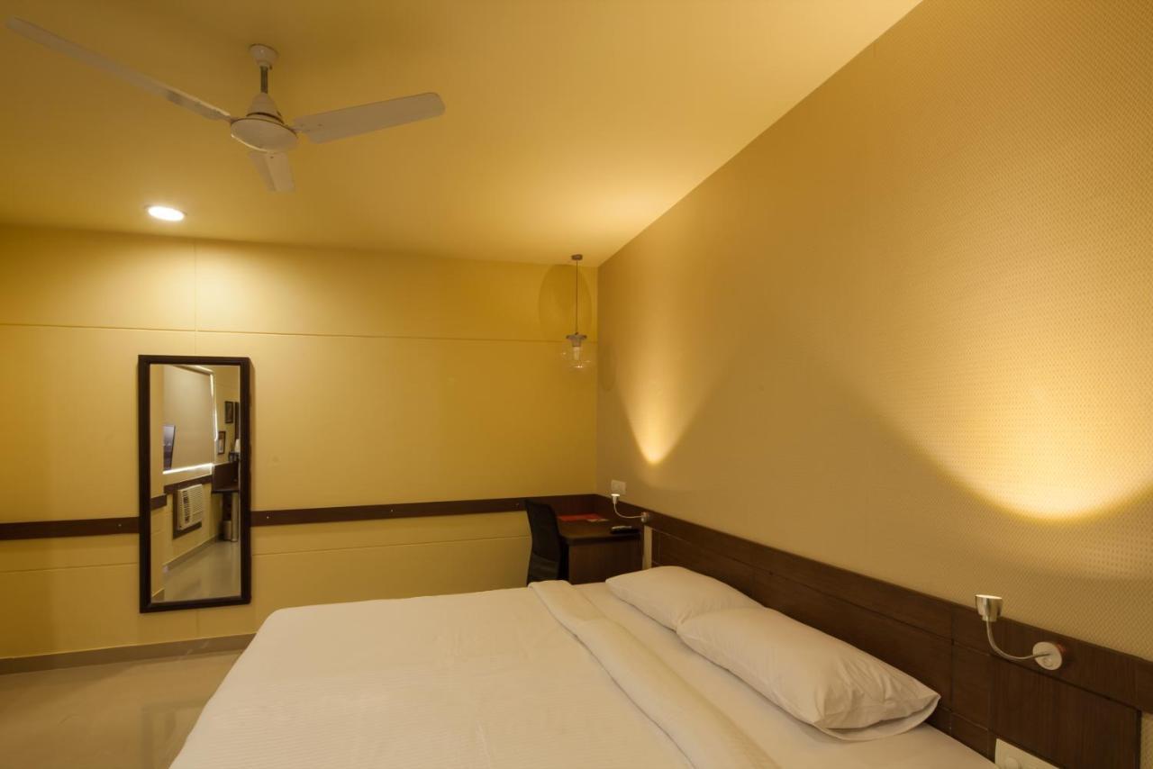 Mumbai Andheri Exterior photo